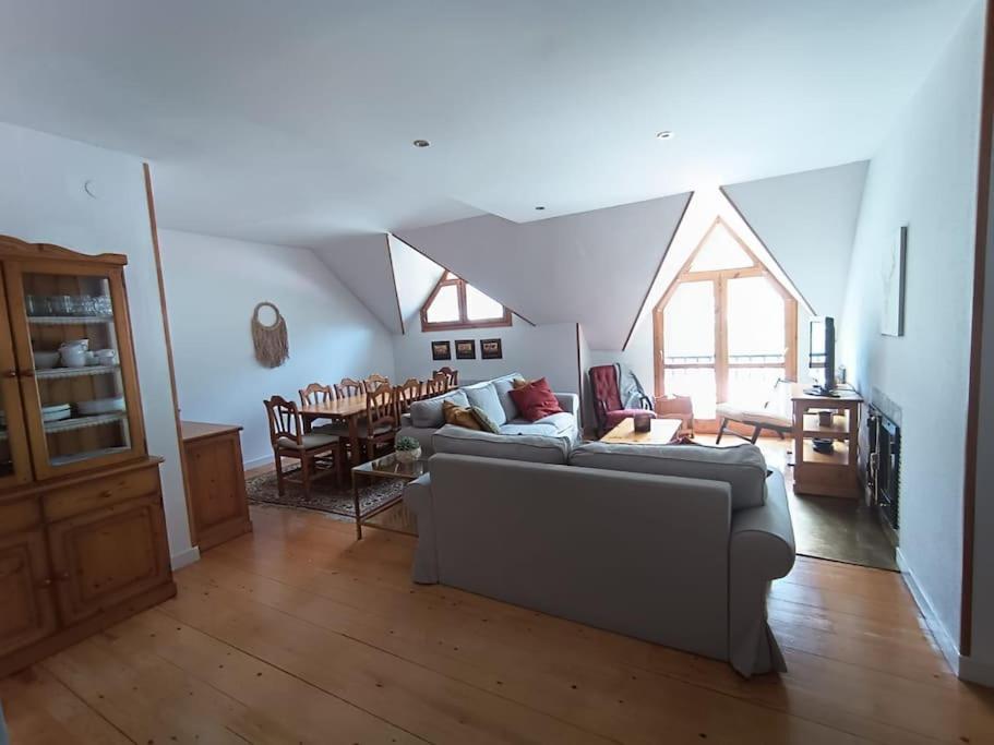 Balaitus Petfriendly - Arafita Apartamentos Sallent de Gállego Εξωτερικό φωτογραφία